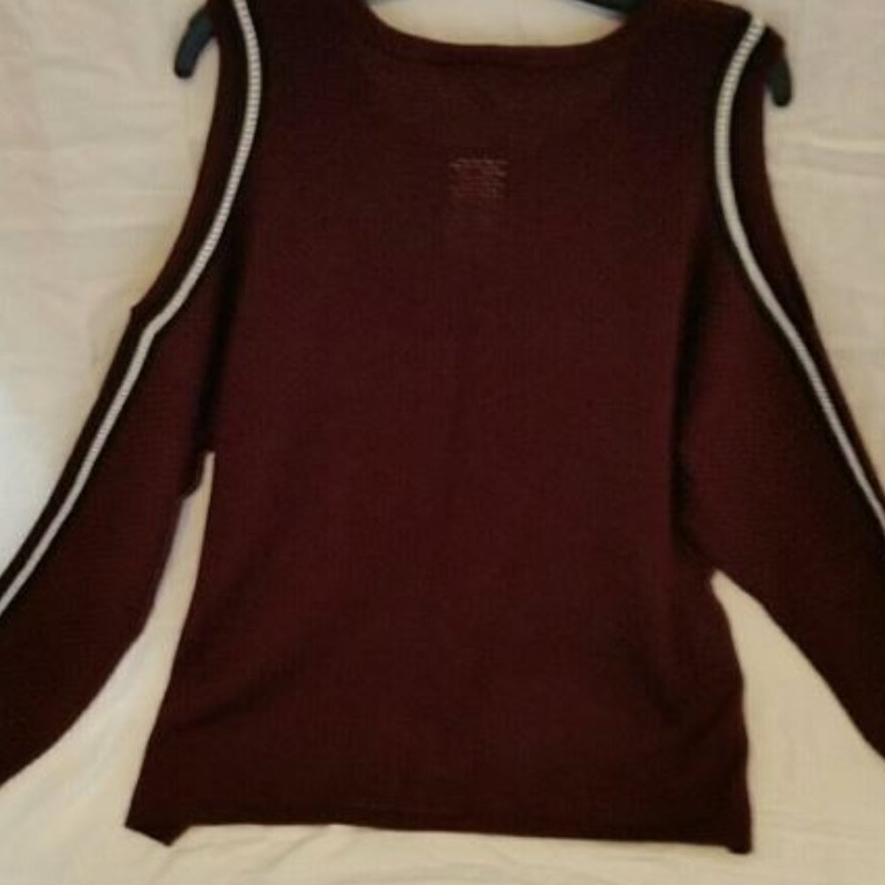 Lane Bryant Burgundy Cold Shoulder Mesh Sweater w/Racer Stripes 18/20